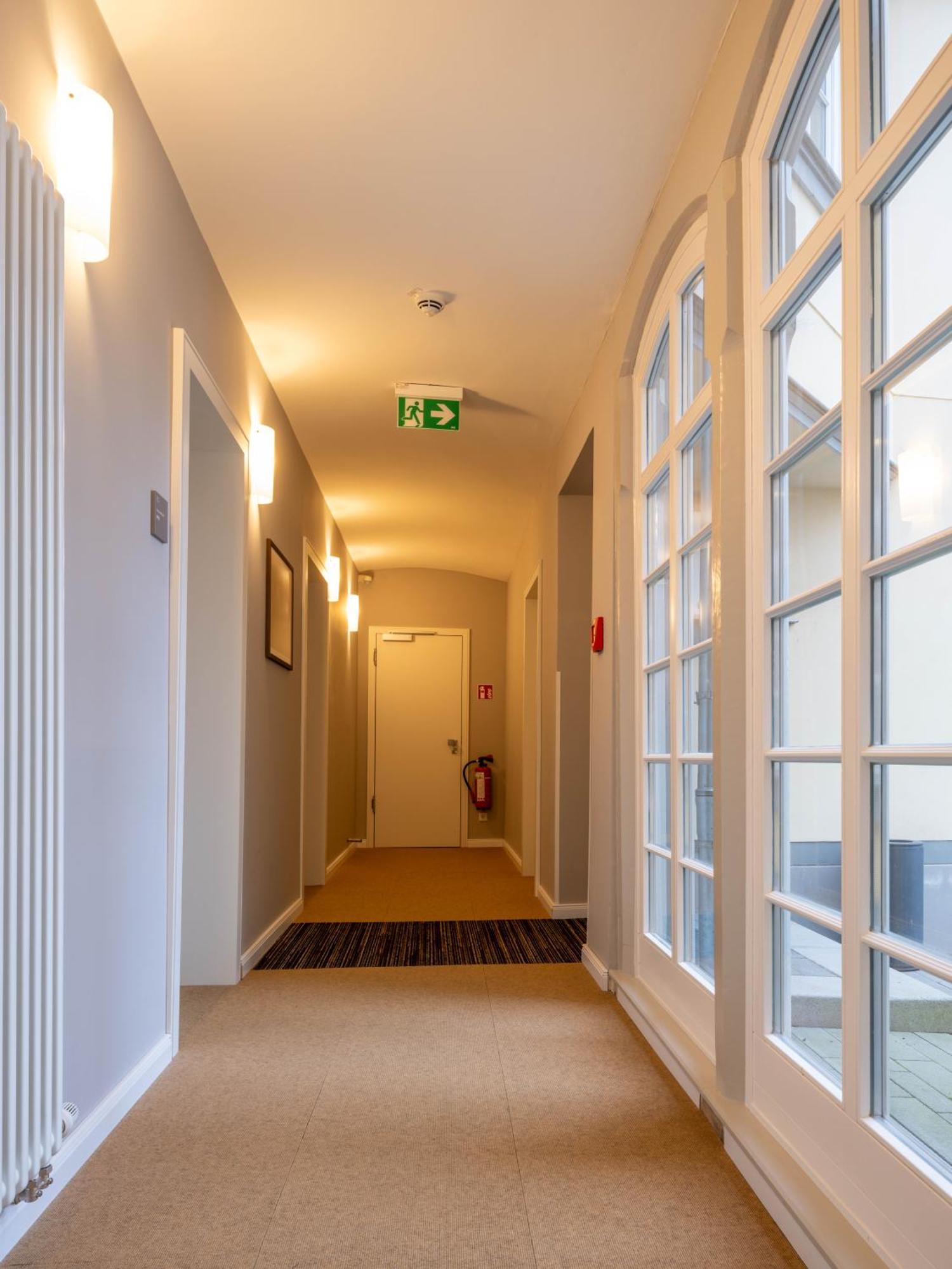 Gaestehaus Nikolai Эрфурт Экстерьер фото