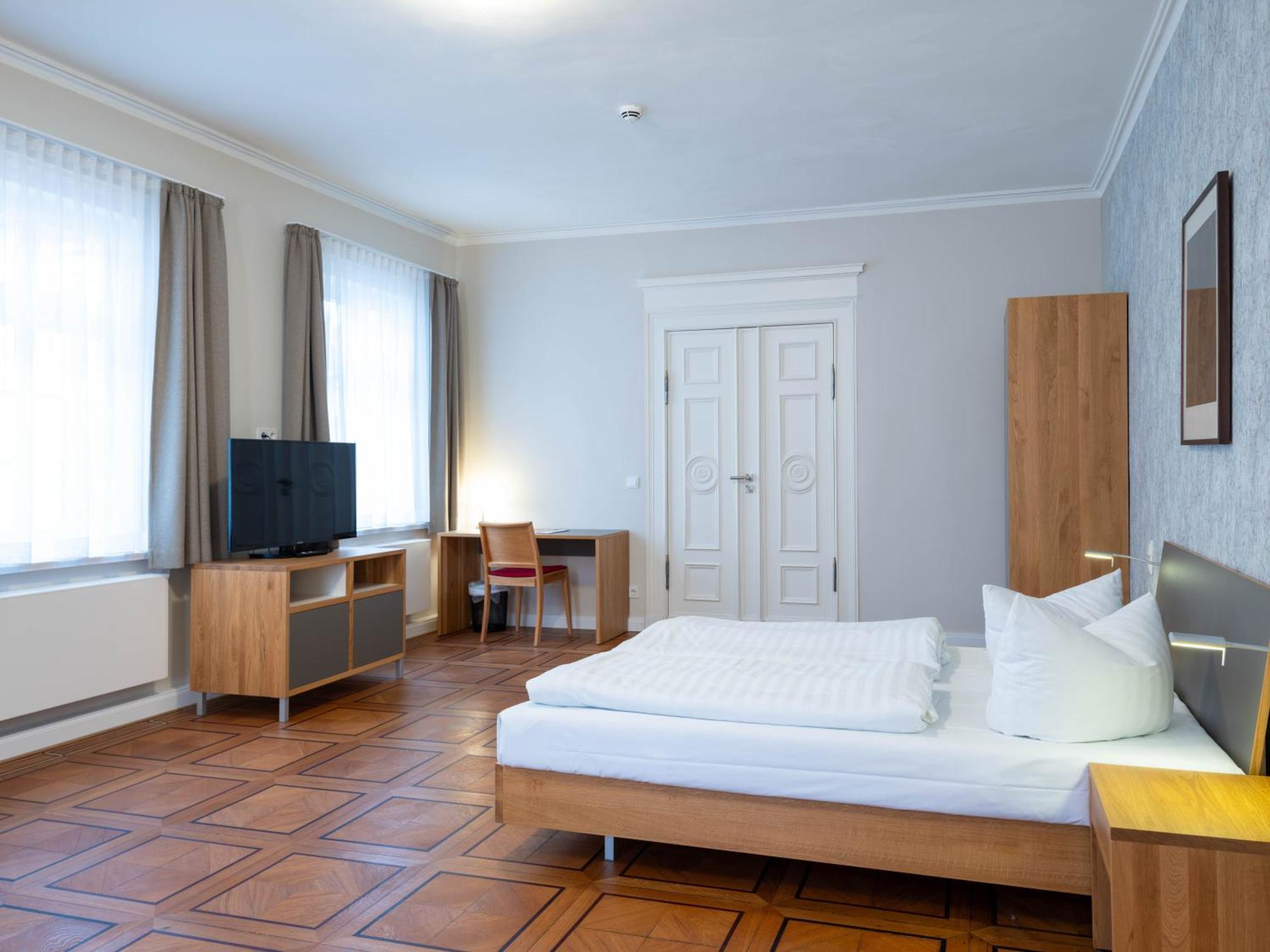 Gaestehaus Nikolai Эрфурт Экстерьер фото