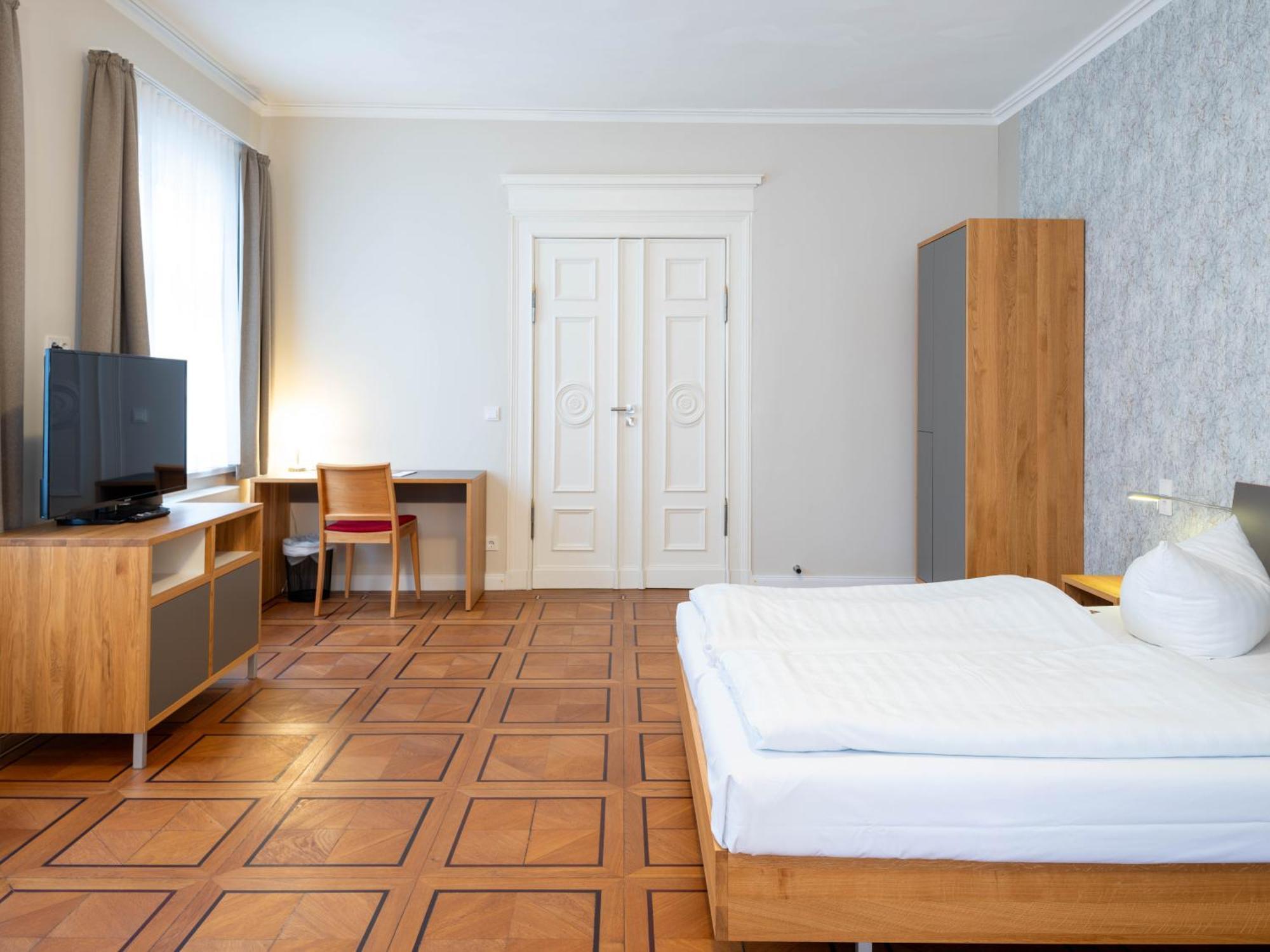Gaestehaus Nikolai Эрфурт Экстерьер фото