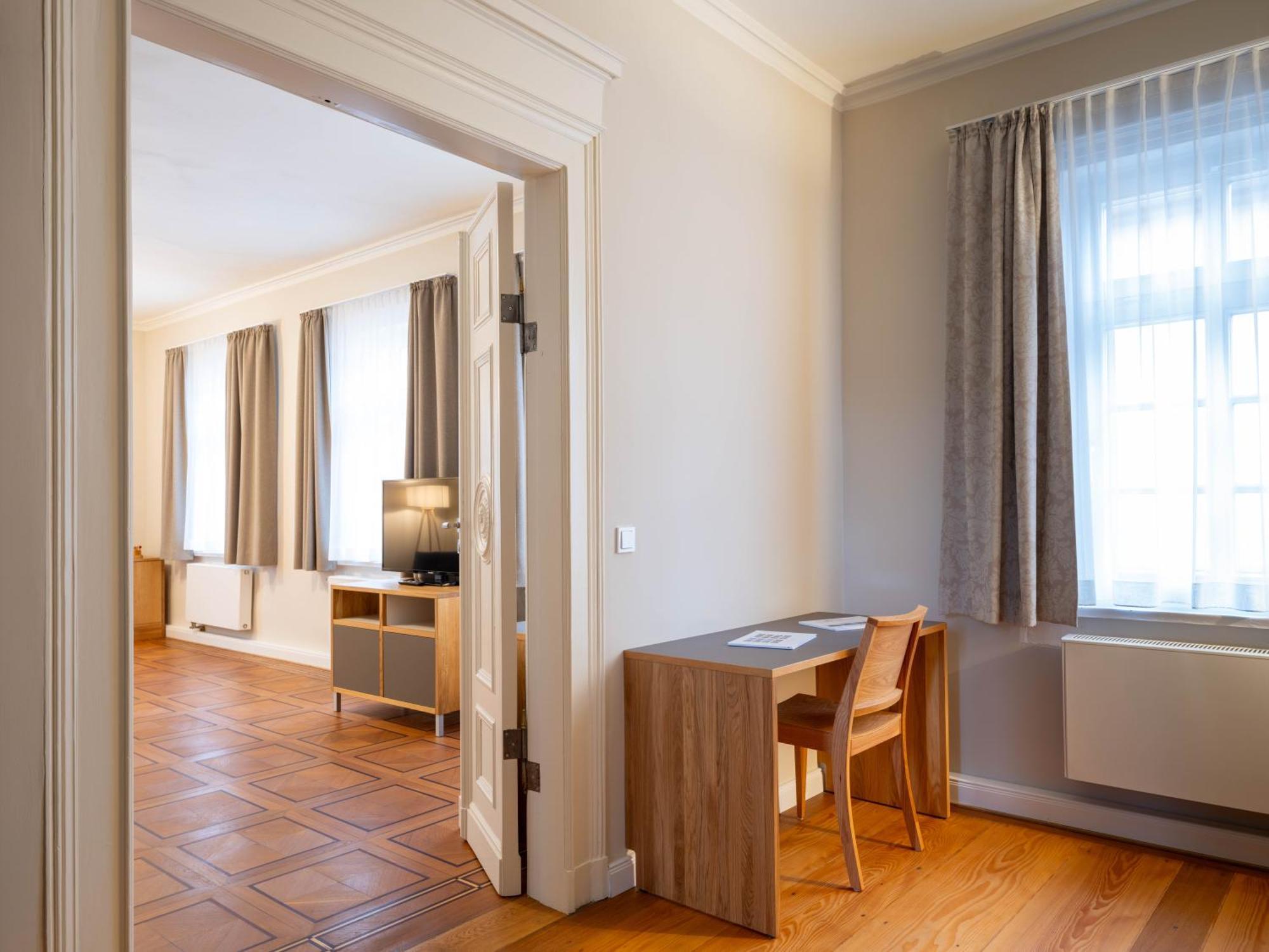 Gaestehaus Nikolai Эрфурт Экстерьер фото